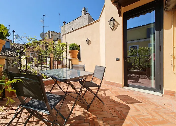 Cs Stylish Loft With Terrace Spanish Steps Διαμέρισμα *